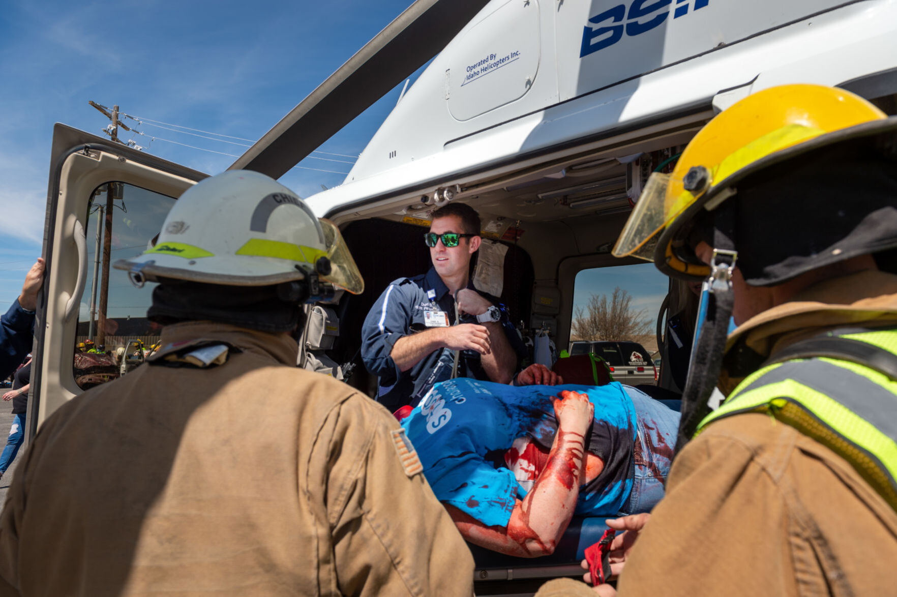 A lesson in distracted and drunk driving